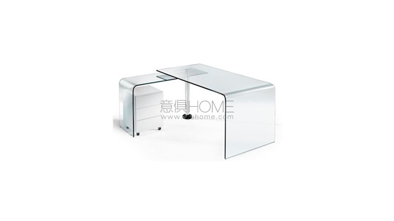 1025 书桌