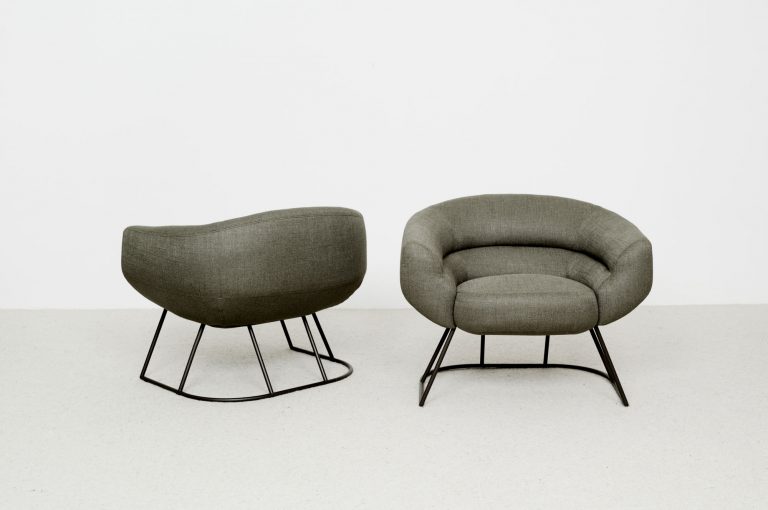 CHRISTOPHE DELCOURTDJE FAUTEUIL单人沙发