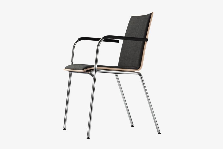S 162 PF CHAIR 休闲椅
