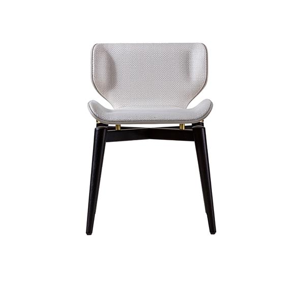 Galimberti NinoEGLE CHAIR餐椅